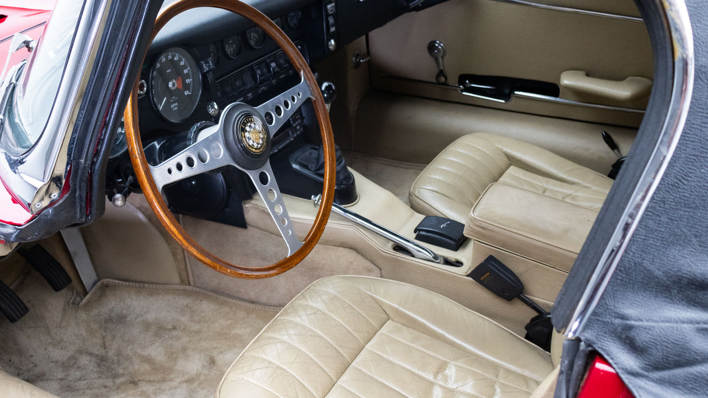 Jaguar E-Type 4.2 Convertible (1970)