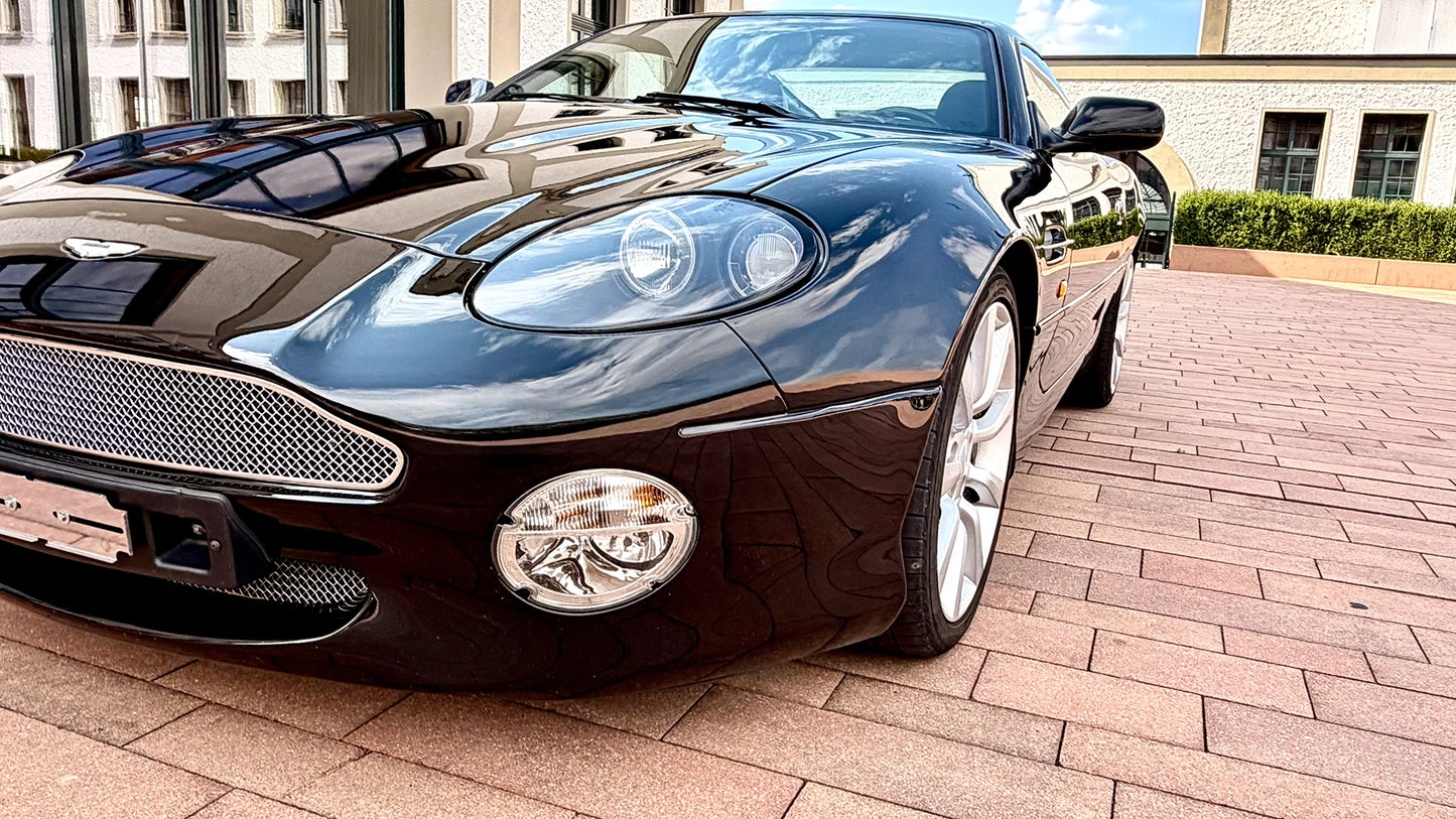 Aston Martin DB7 Vantage (2003)