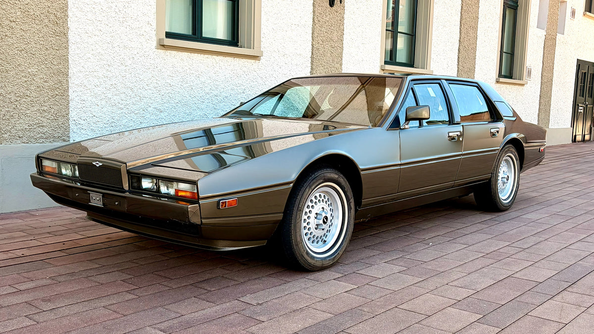 Aston Martin Lagonda (1982)