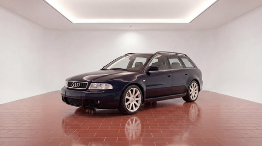 Audi RS4 Avant Quattro (2001)