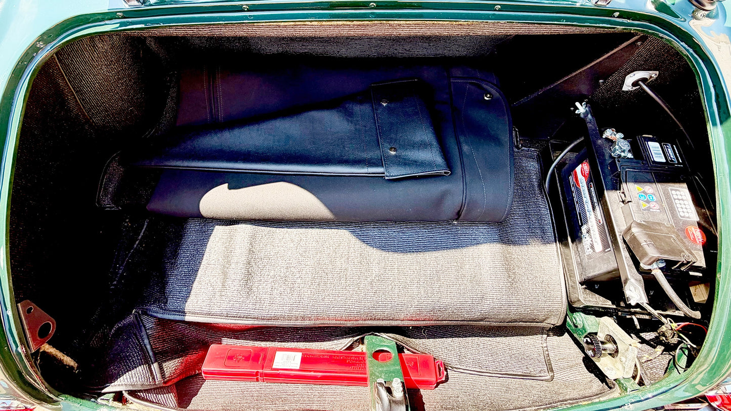 Austin-Healey 3000 Mark III BJ8 Convertible (1966)