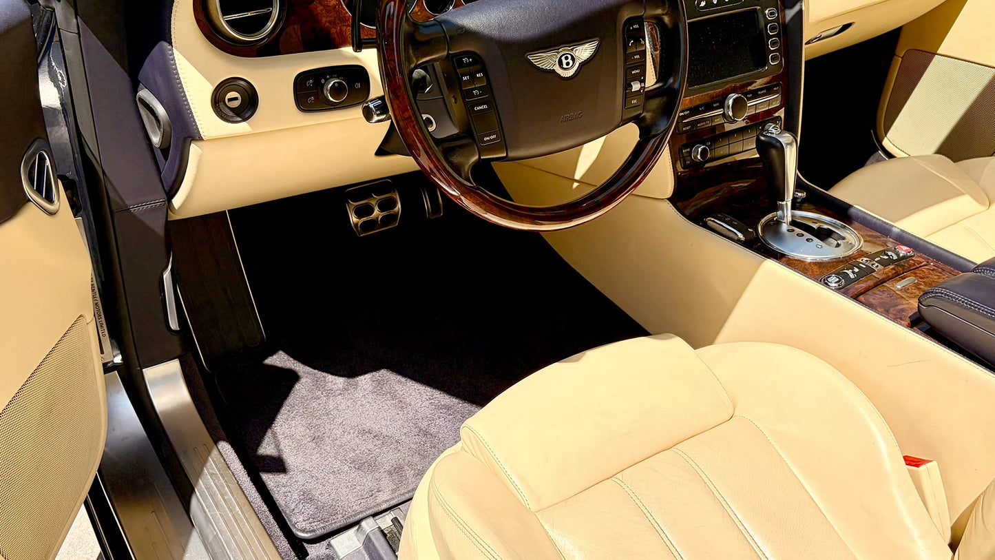 Bentley Continental GTC Cabriolet (2006)