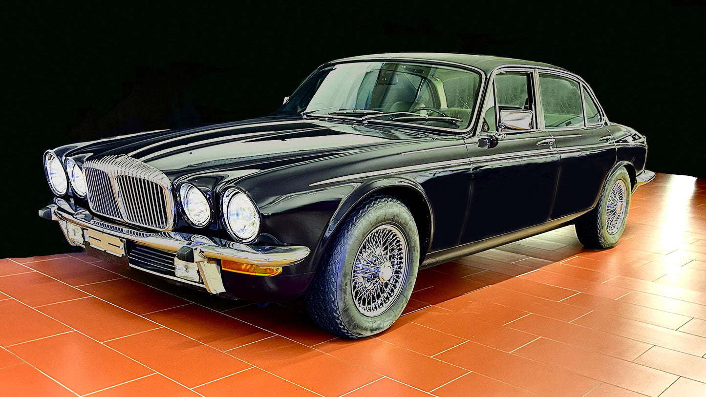 Daimler Double Six (1978)
