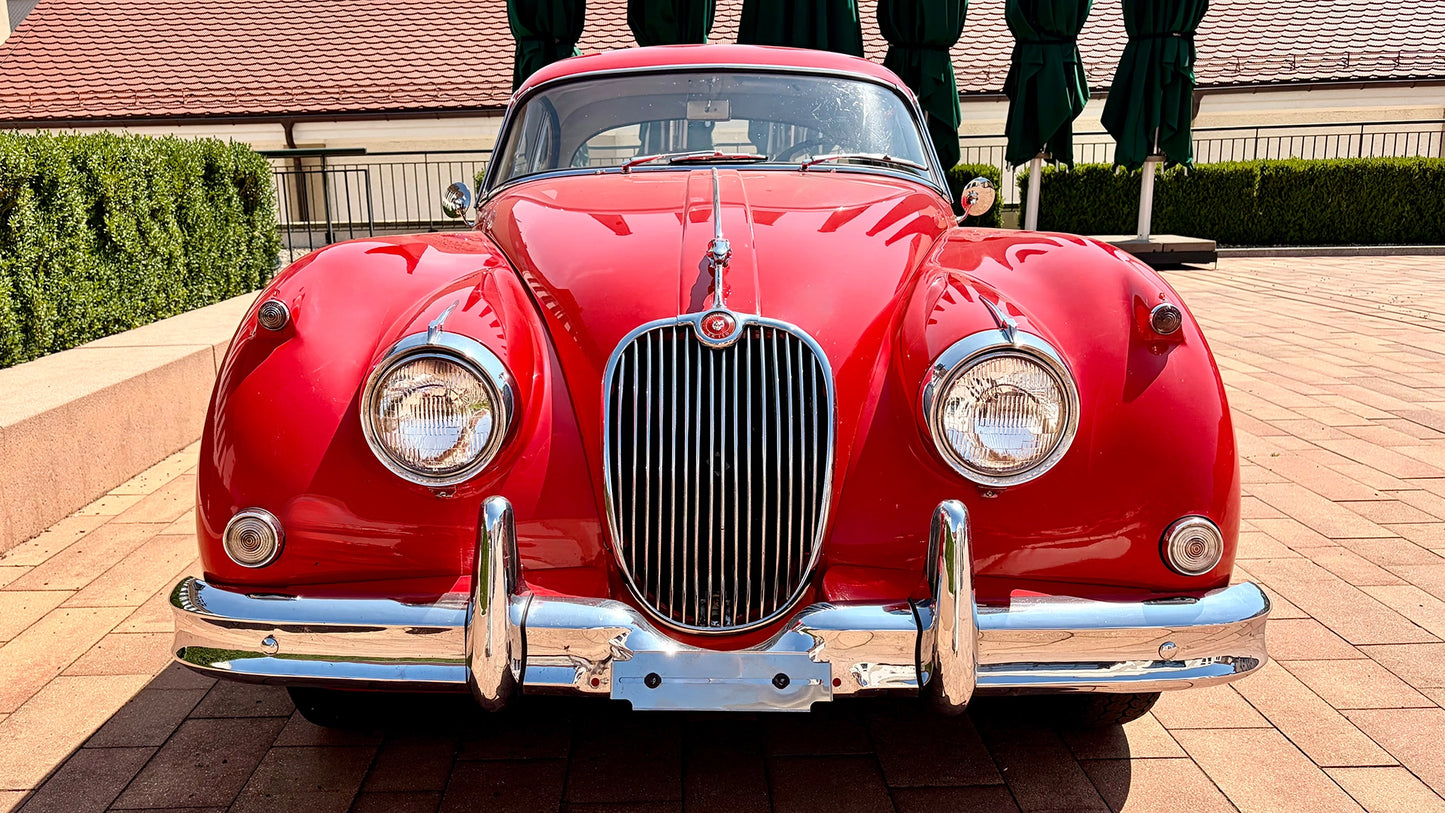 Jaguar XK150 Fixed Head Coupé (1957)