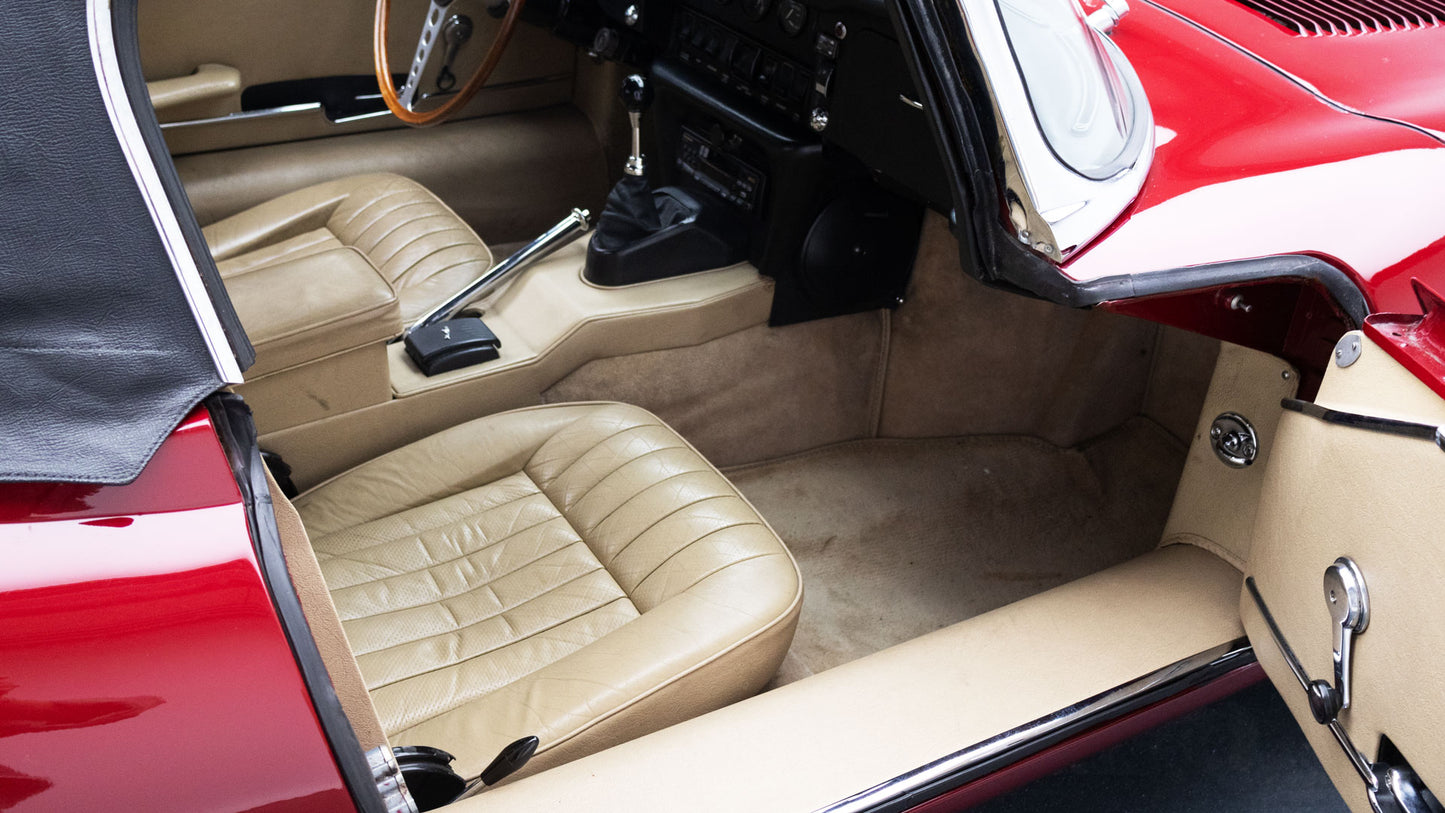 Jaguar E-Type 4.2 Convertible (1970)