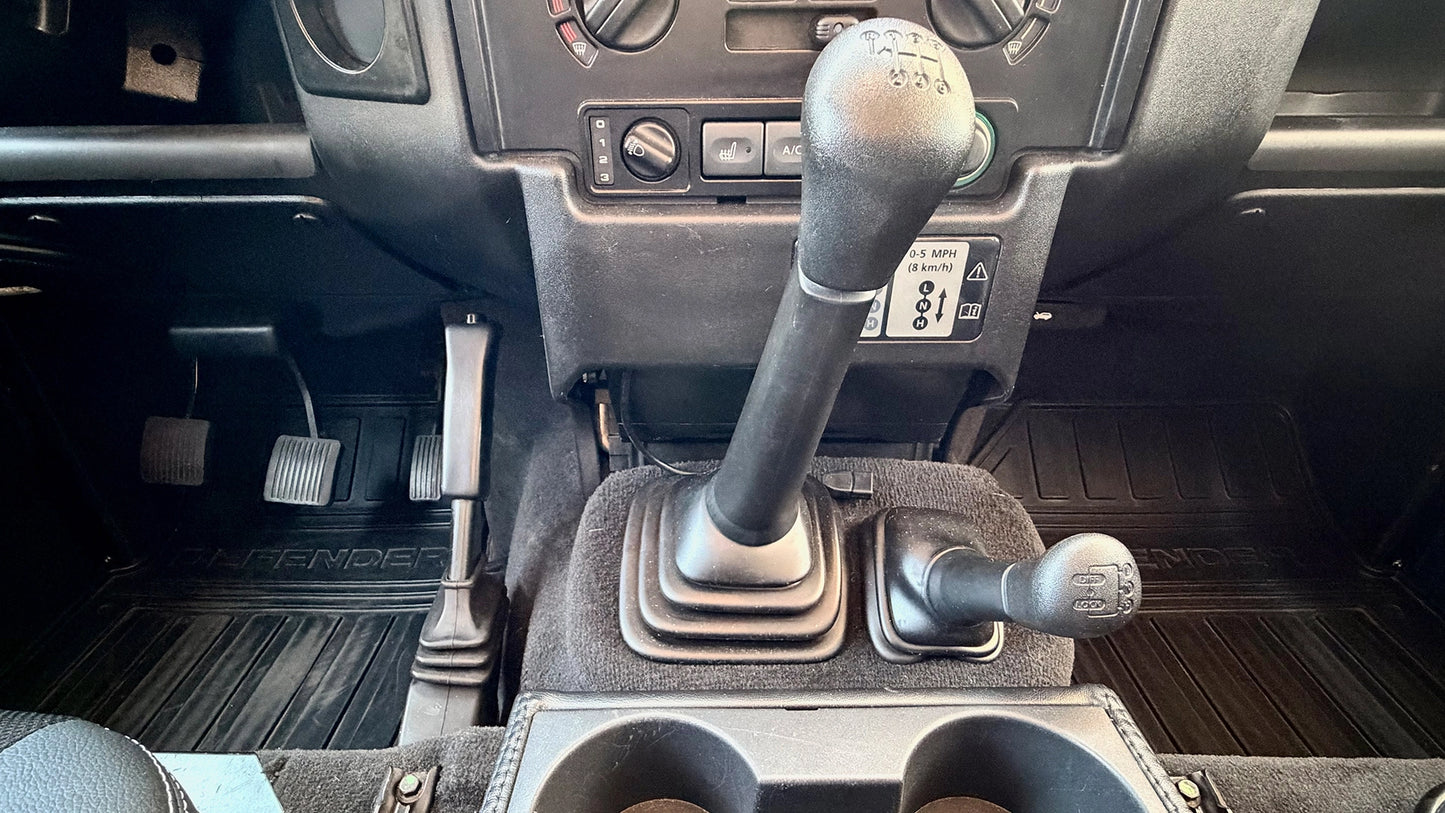 Land Rover Defender 90 TDCi (2007)