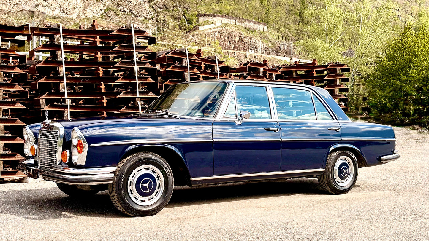 Mercedes-Benz 300 SEL 6.3 V8 (1971)