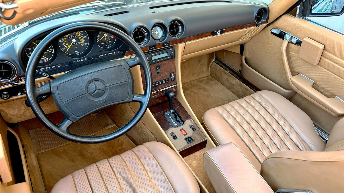 Mercedes-Benz 560 SL (1986)