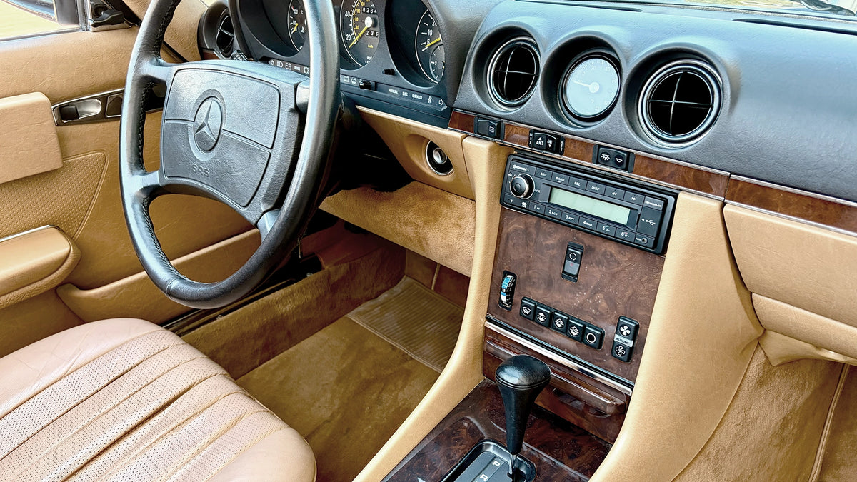 Mercedes-Benz 560 SL (1986)
