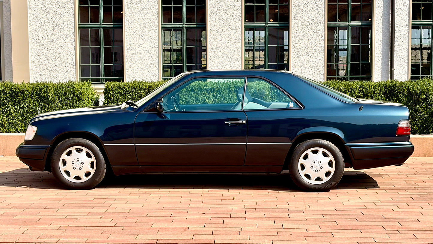 Mercedes-Benz E 320 Coupé (1996)