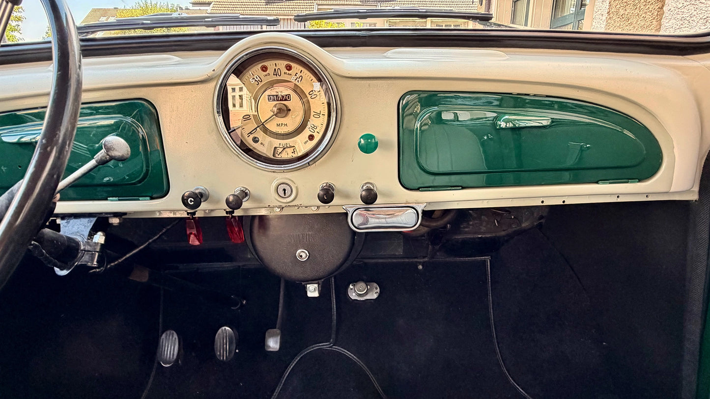 Morris Minor 1000 (1957)