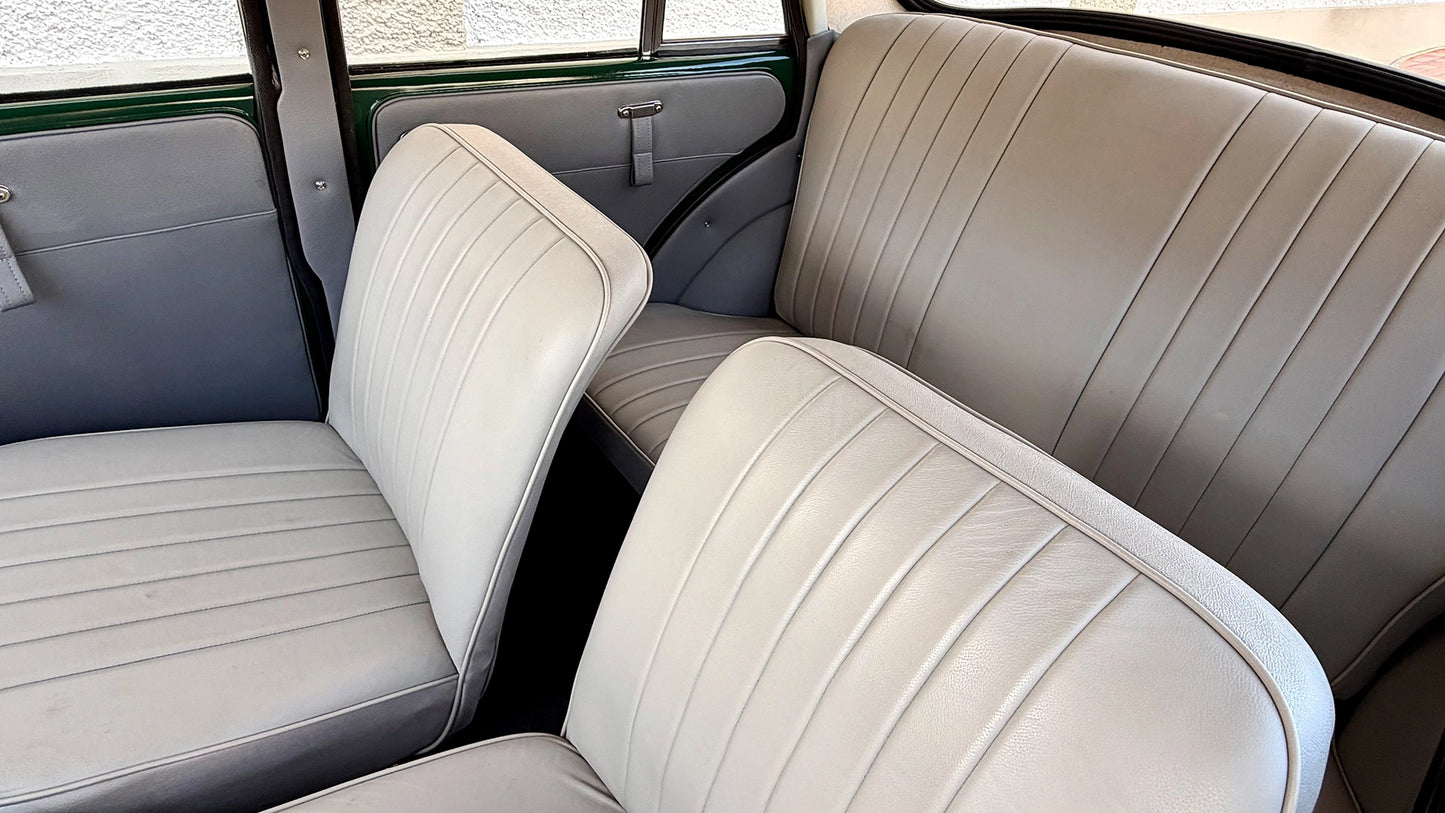 Morris Minor 1000 (1957)