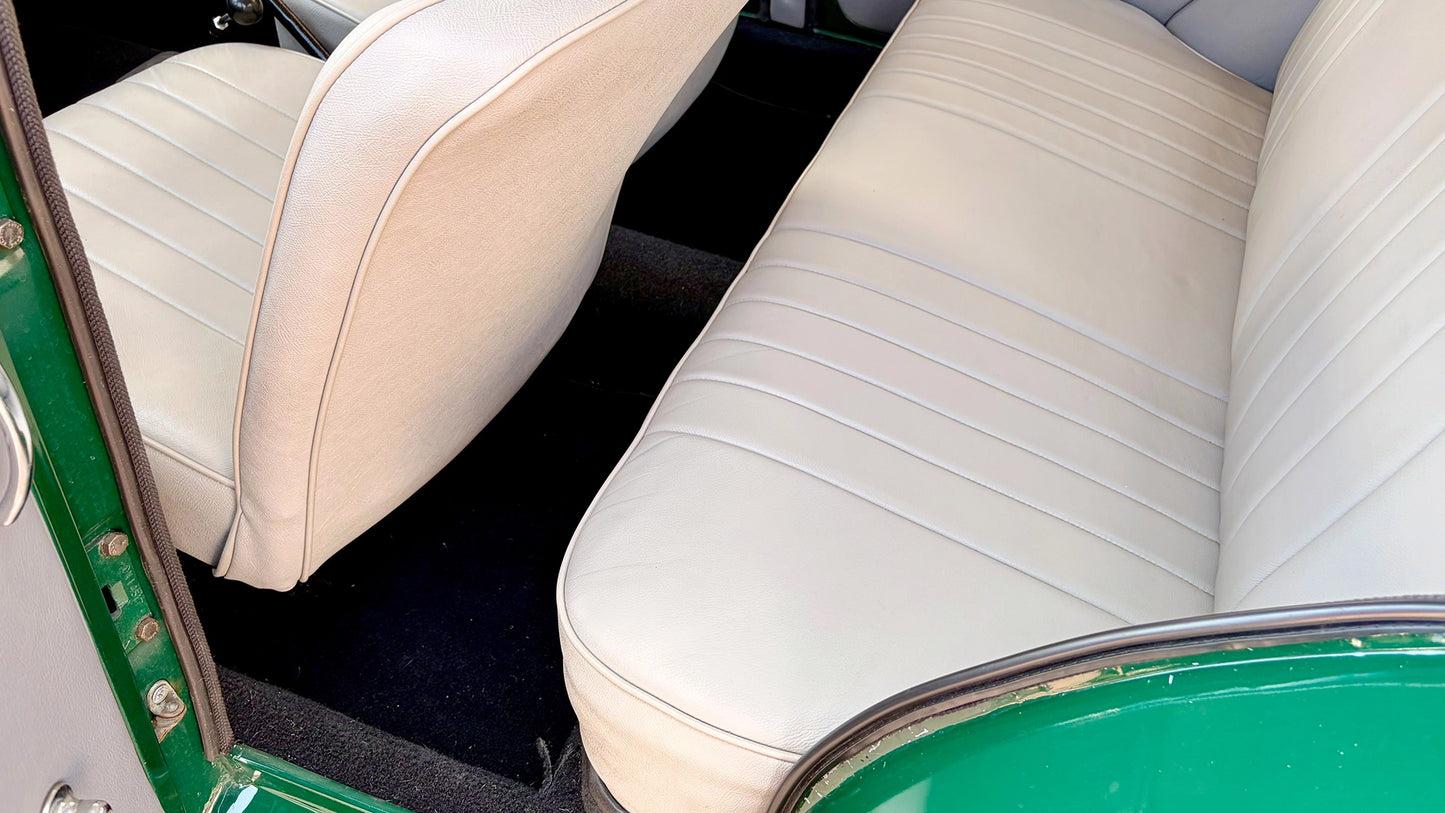 Morris Minor 1000 (1957)