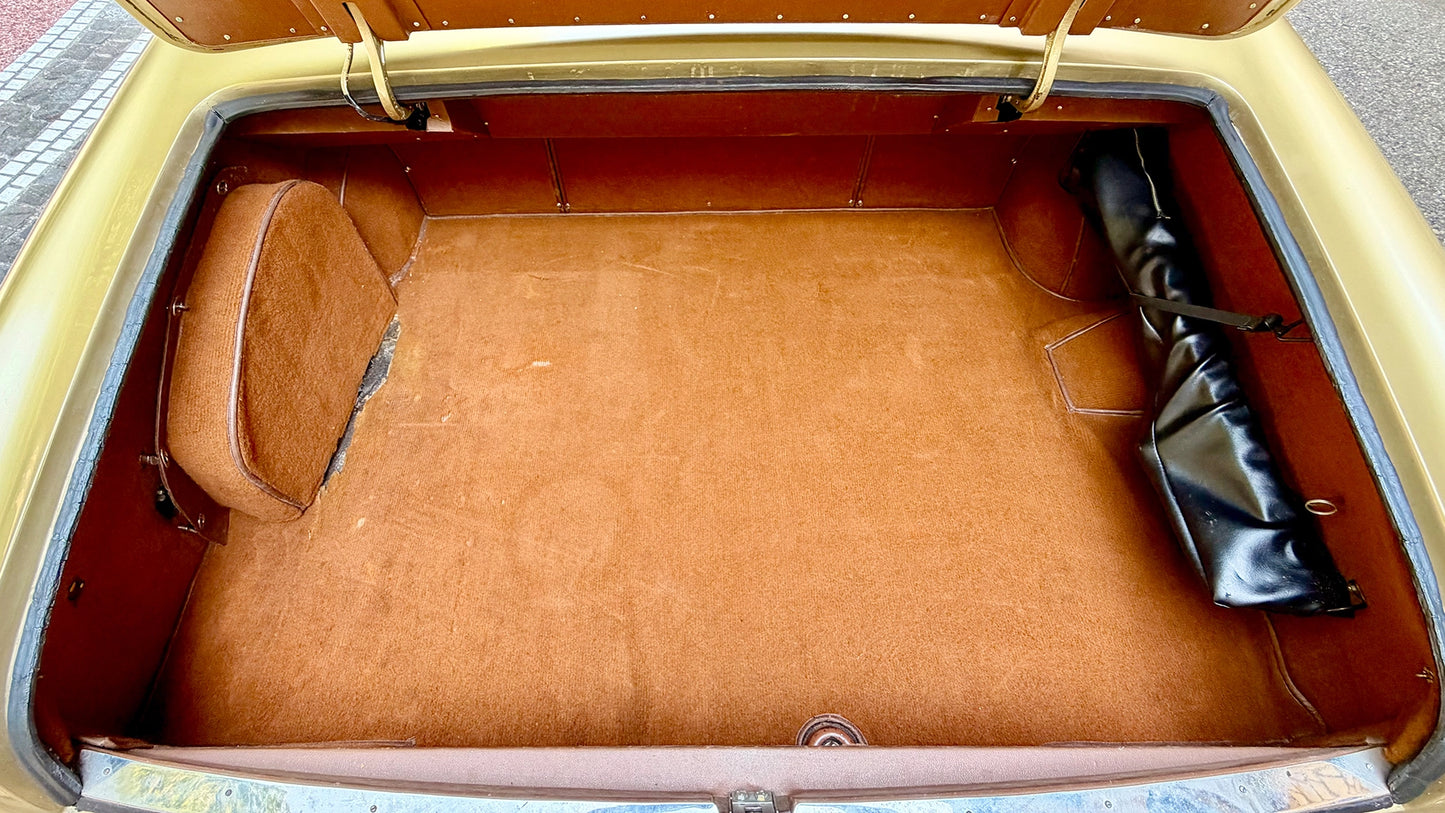Rolls-Royce Corniche Convertible Mark I A (1976)