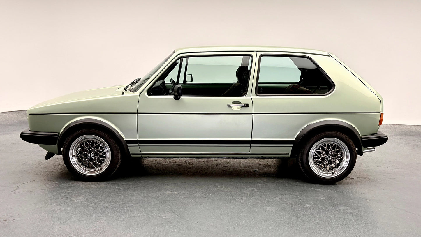 VW Golf GTI (1980)