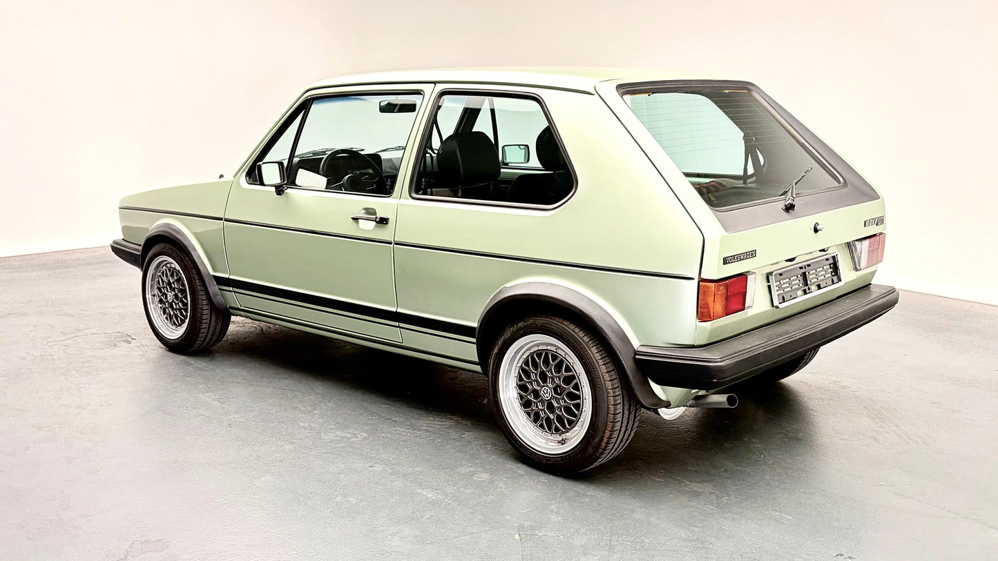 VW Golf GTI (1980)