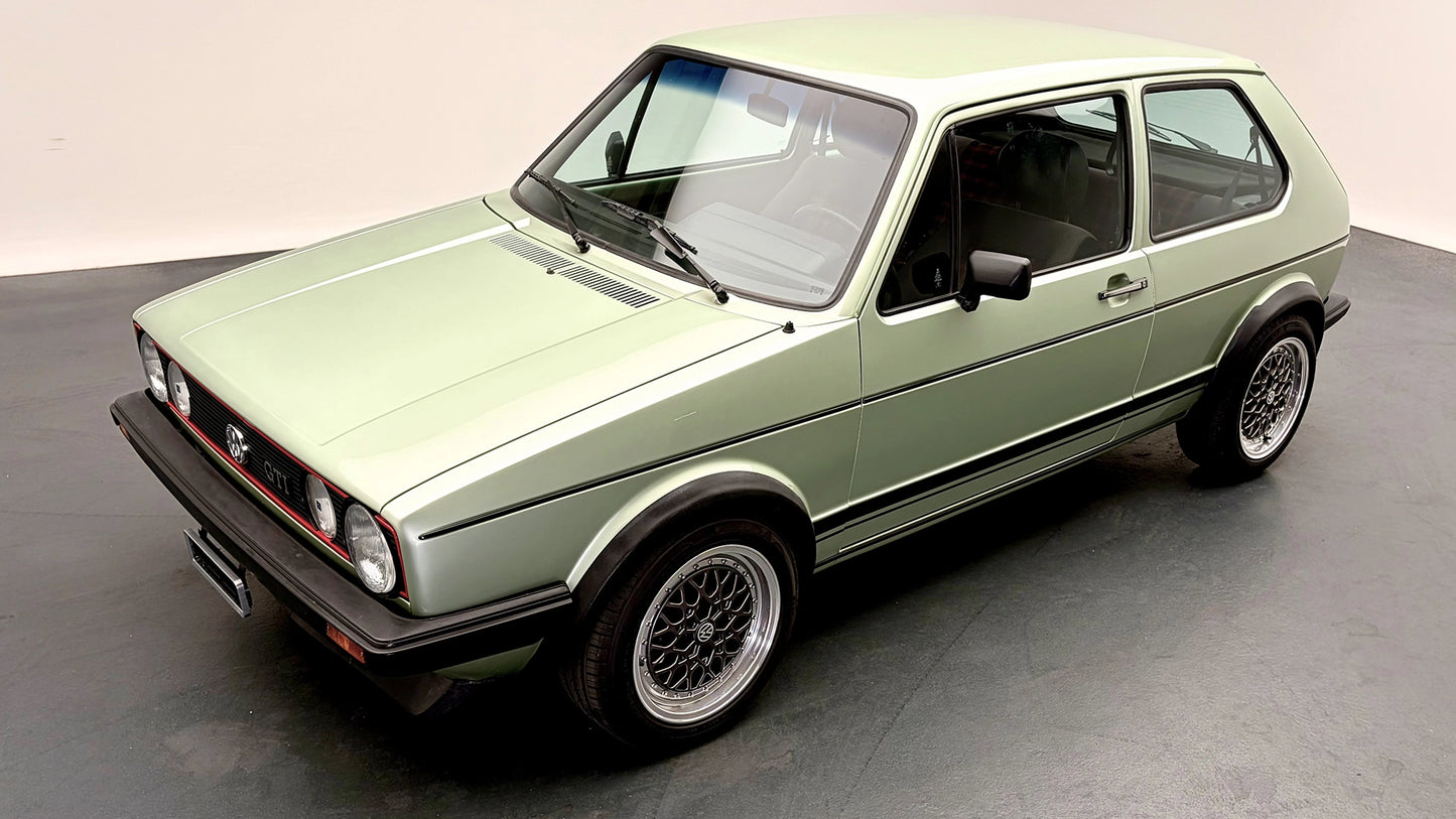 VW Golf GTI (1980)