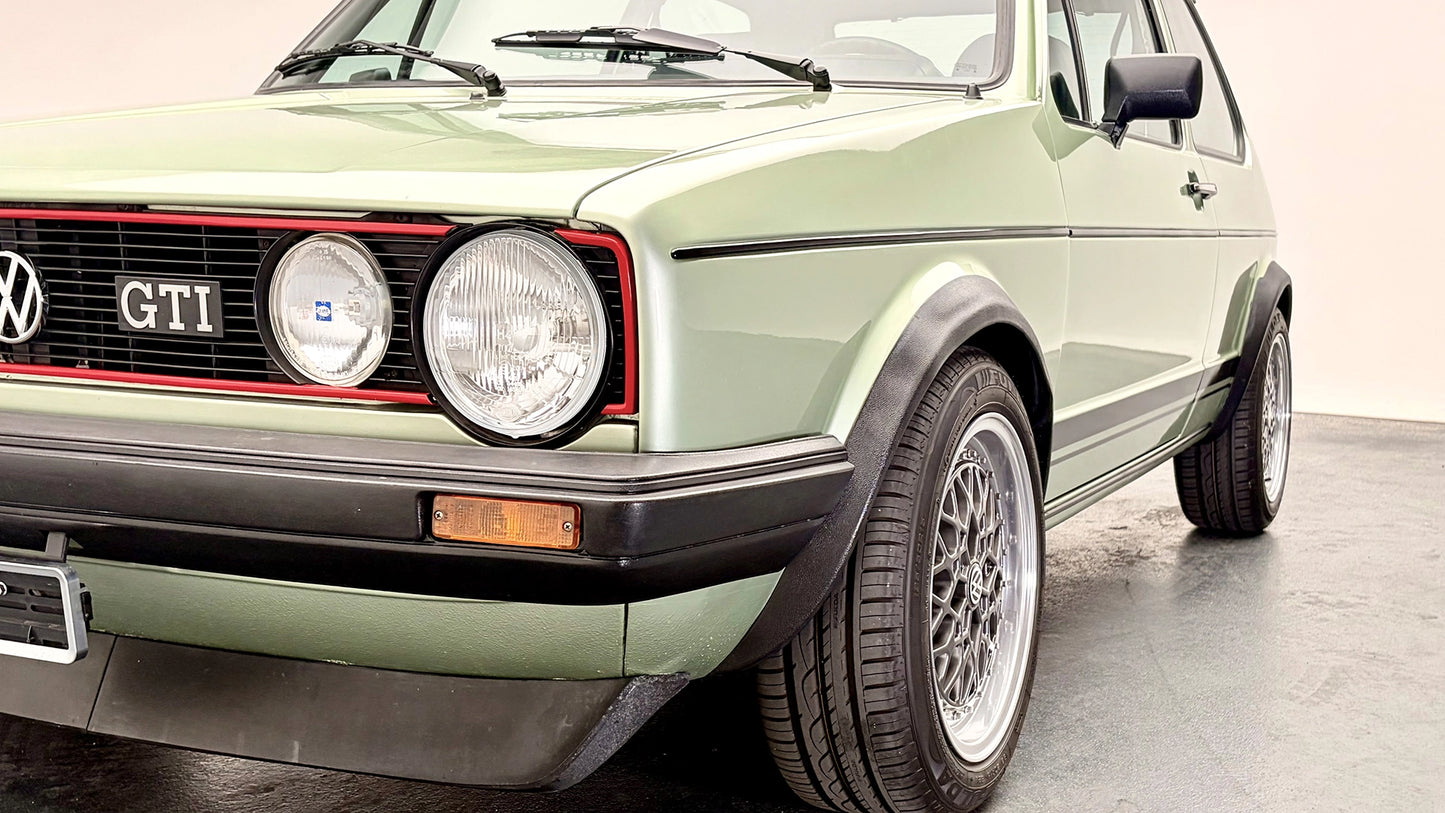 VW Golf GTI (1980)