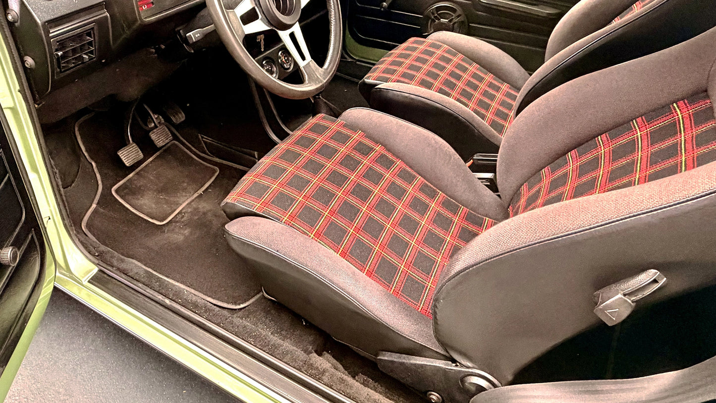 VW Golf GTI (1980)