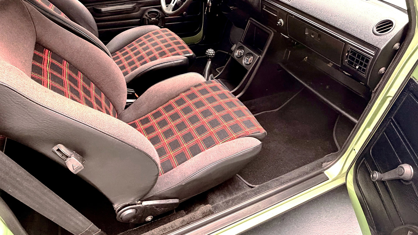 VW Golf GTI (1980)